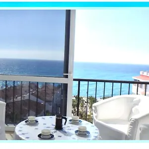 https://nerja-spain-flats-torrecilla-nsf30.1costadelsol.com